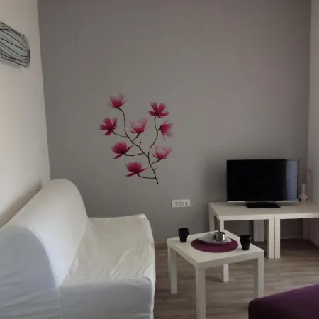 Luciana 2 * Umag
